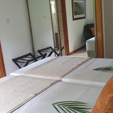 Chrisent Residence Port Glaud ภายนอก รูปภาพ