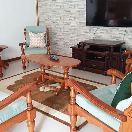 Chrisent Residence Port Glaud ภายนอก รูปภาพ